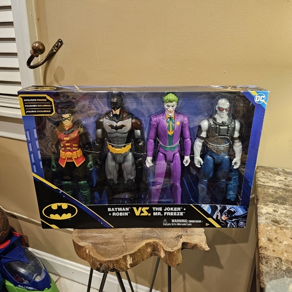 Dc Comics, Batman E Robin Vs. The Joker, Bonecos De Ação De | Frete grátis